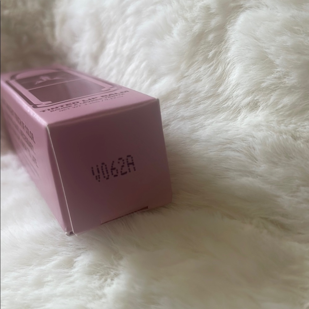Jeffree Star Tinted Lip Balm - Soft Pink - Picture 6 of 6
